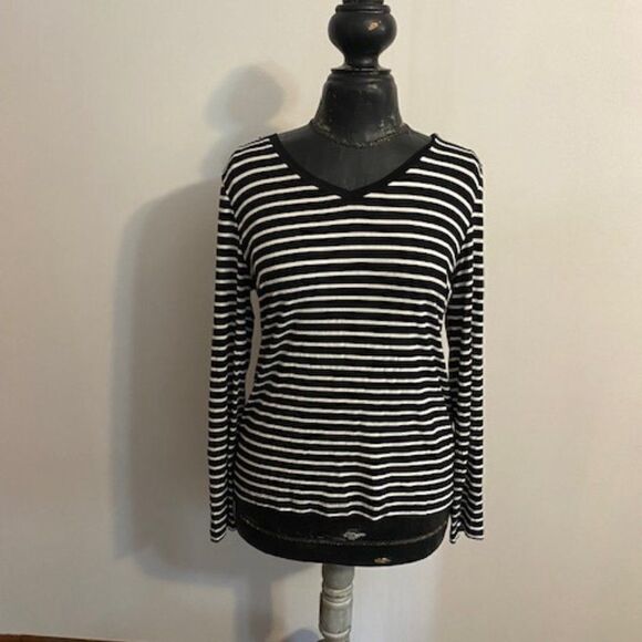 Cupio Black/White stripe V-Neck Bowtie Back sweater, size L - Picture 1 of 3